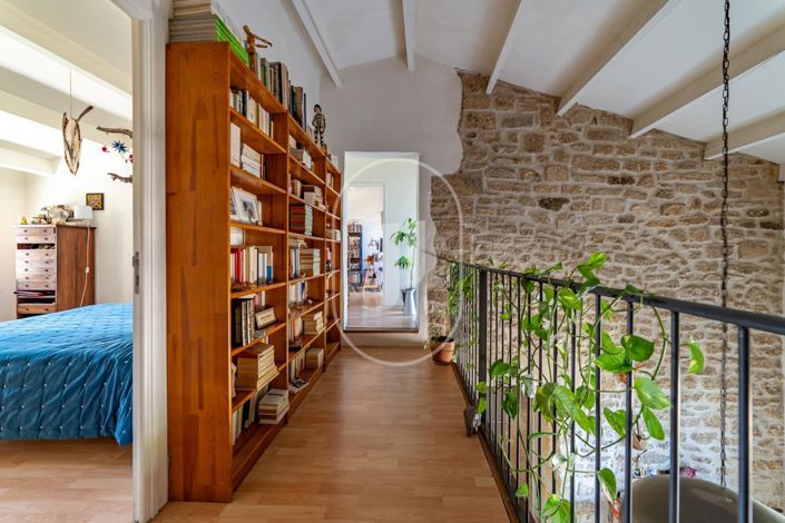 Image No.8-4 Bed House for sale