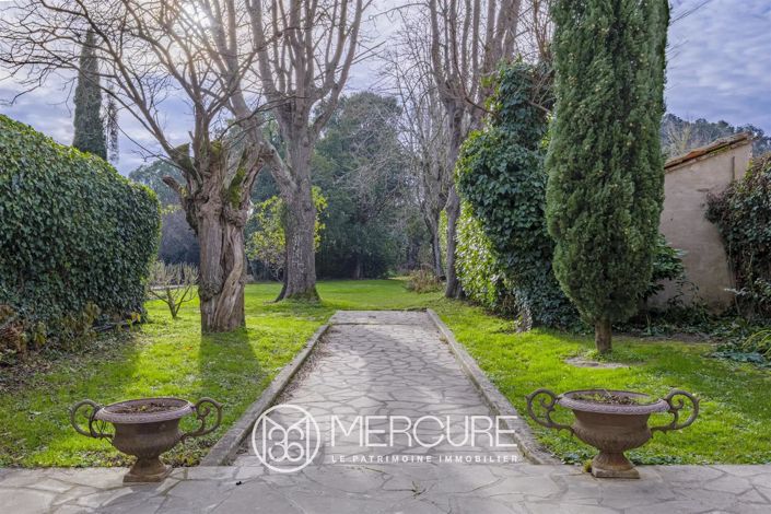 Image No.12-5 Bed House for sale