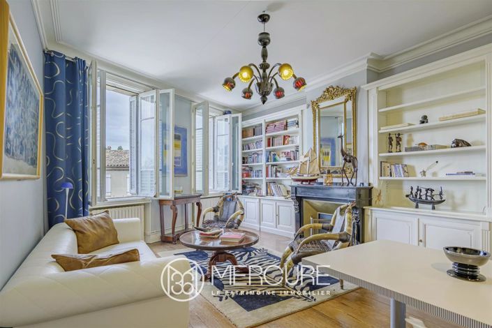 Image No.5-5 Bed House for sale