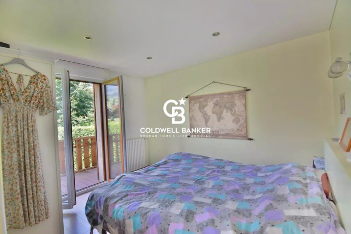 Image No.7-5 Bed House for sale