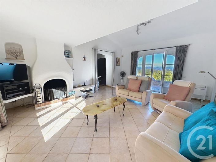 Image No.7-3 Bed House for sale