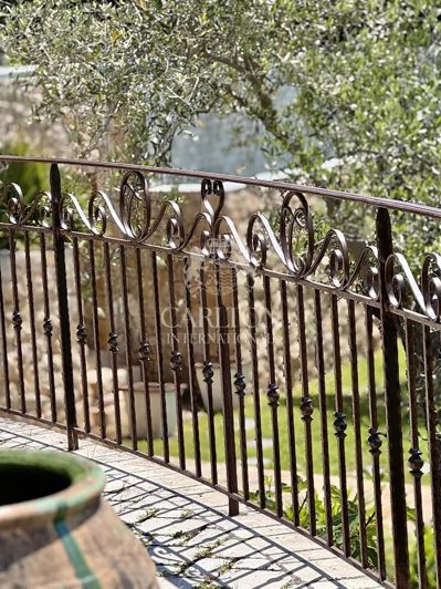 Image No.44-5 Bed House for sale