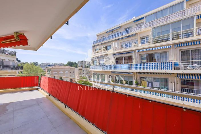 Image No.12-2 Bed Apartment for sale