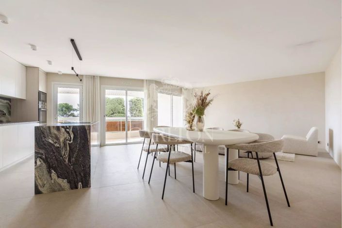 Image No.2-3 Bed Apartment for sale