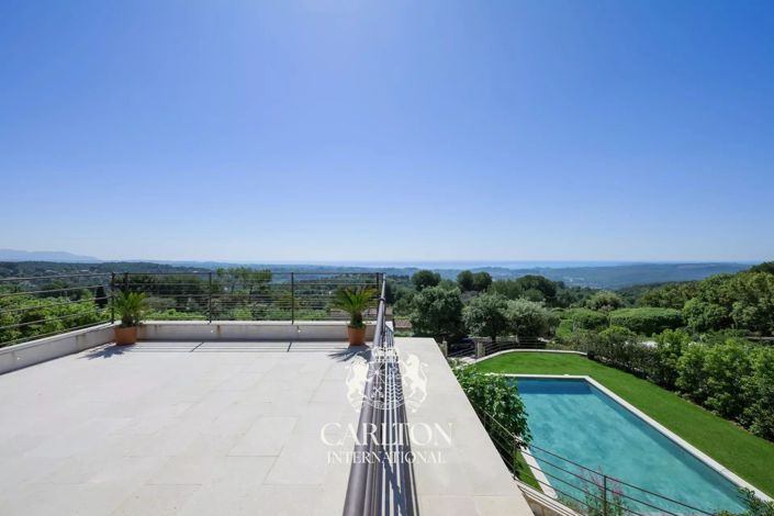 Image No.20-5 Bed House for sale