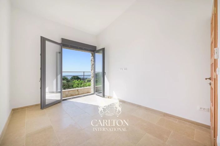 Image No.22-5 Bed House for sale