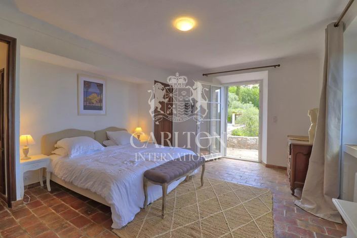 Image No.5-Maison de 9 chambres à vendre à Cabris