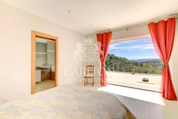 Image No.13-5 Bed House for sale