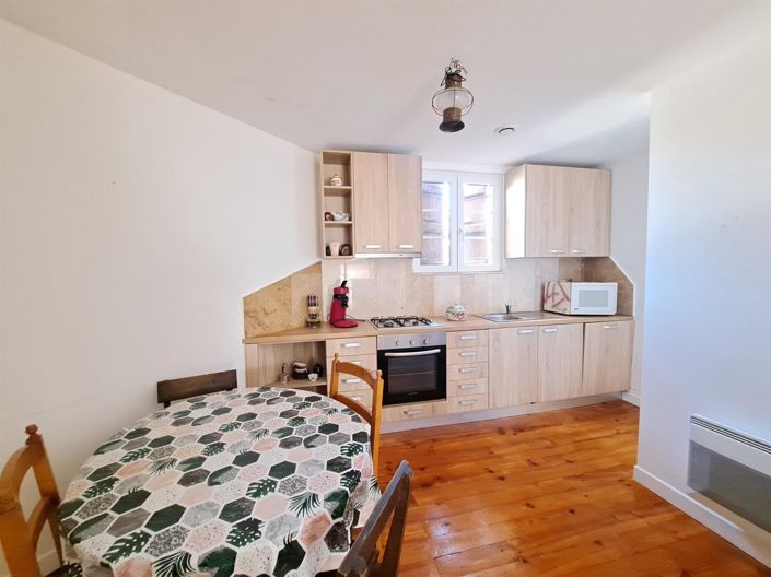 Image No.15-4 Bed House for sale