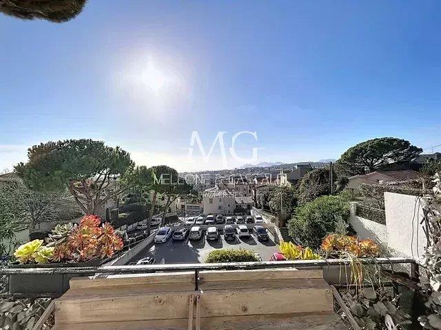 Image No.11-1 Bed Apartment for sale