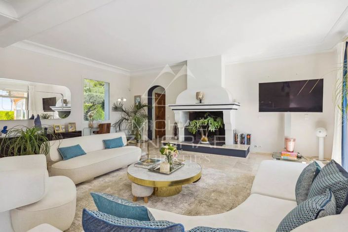 Image No.3-7 Bed House for sale