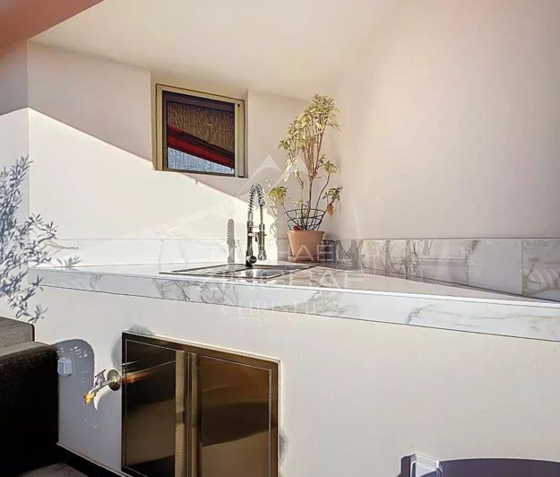 Image No.23-2 Bed Apartment for sale