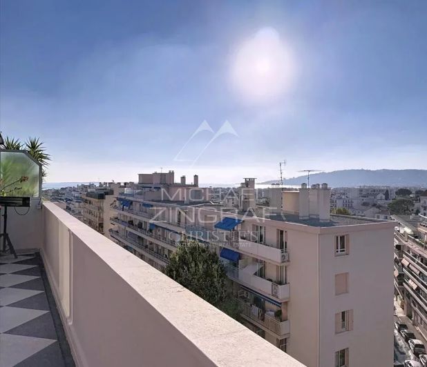 Image No.25-2 Bed Apartment for sale