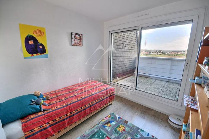 Image No.9-3 Bed Apartment for sale