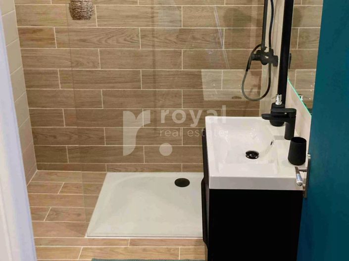 Image No.8-Apartment for sale