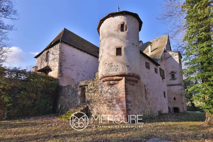 Image No.2-5 Bed House for sale