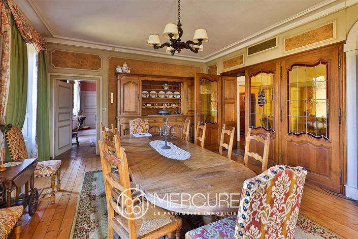 Image No.5-5 Bed House for sale