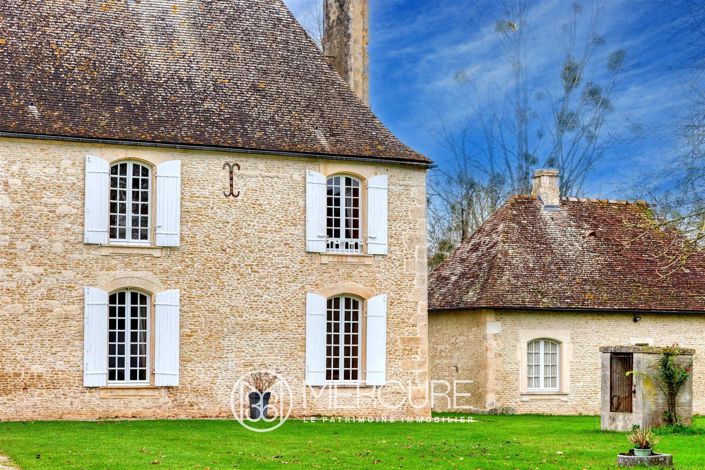 Image No.12-4 Bed House for sale