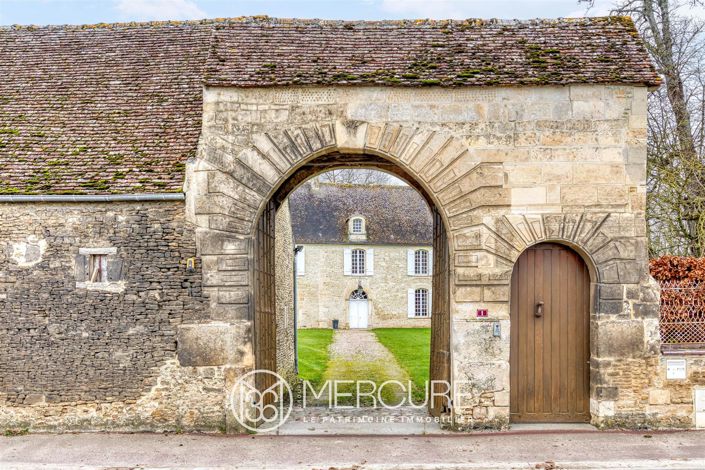 Image No.4-4 Bed House for sale