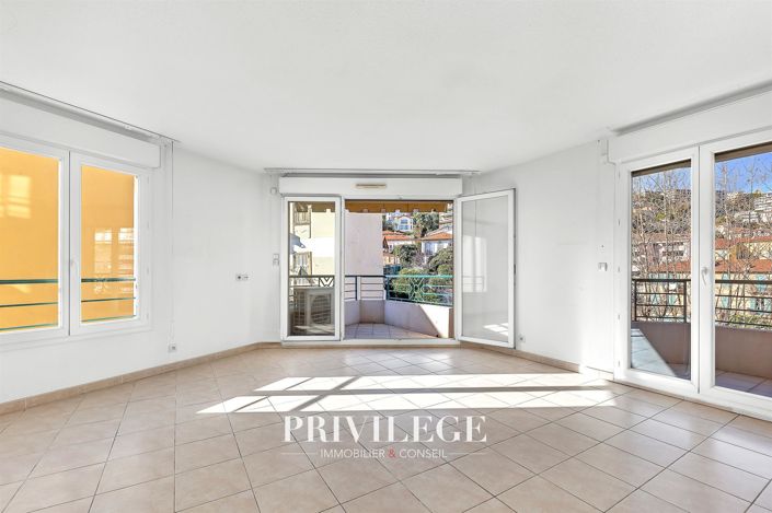 Image No.2-3 Bed Apartment for sale