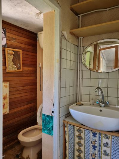 Image No.19-9 Bed House for sale