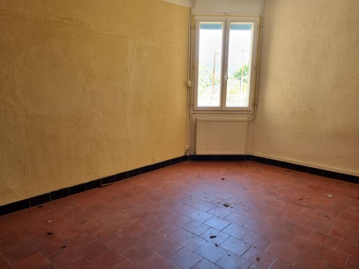 Image No.39-9 Bed House for sale