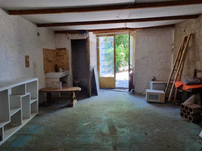 Image No.43-9 Bed House for sale