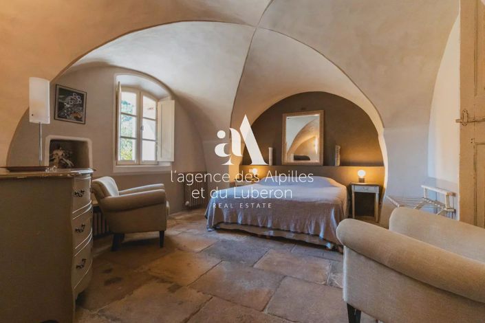 Image No.20-Maison de 7 chambres à vendre à Goult