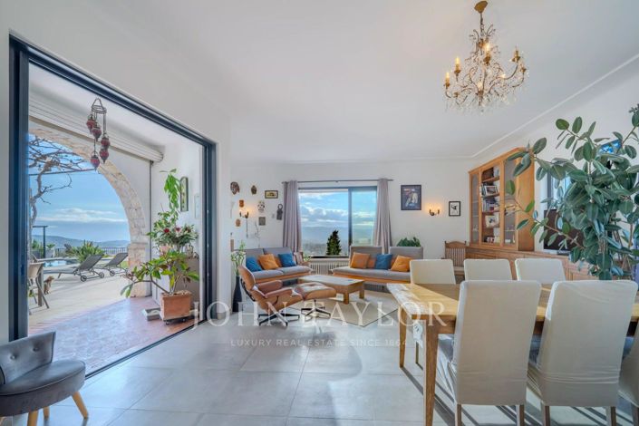 Image No.13-5 Bed House for sale