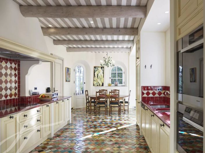 Image No.23-9 Bed House for sale