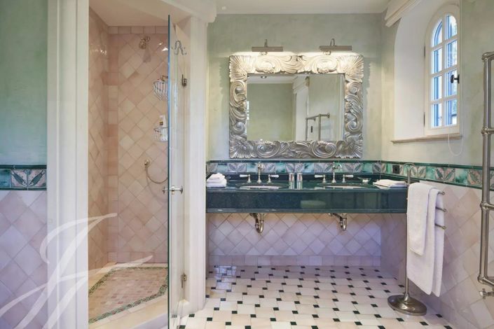 Image No.31-9 Bed House for sale