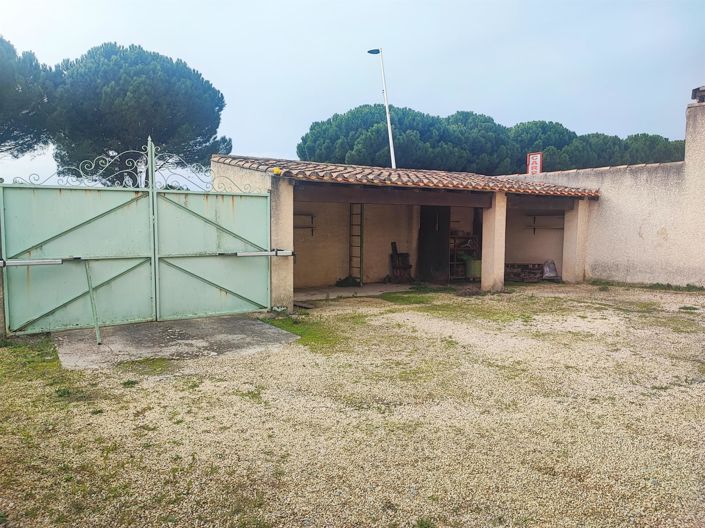 Image No.11-5 Bed House for sale