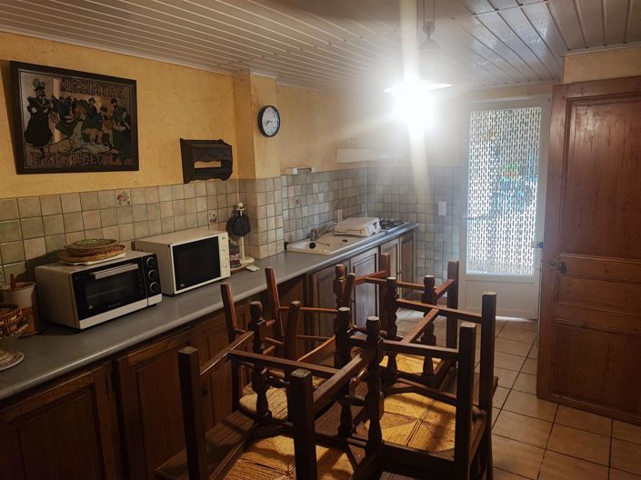 Image No.33-5 Bed House for sale