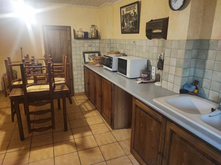 Image No.35-5 Bed House for sale