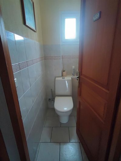 Image No.48-5 Bed House for sale