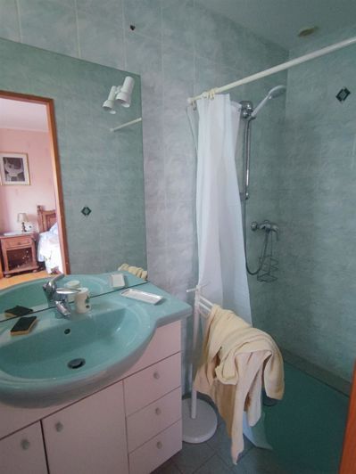 Image No.49-5 Bed House for sale