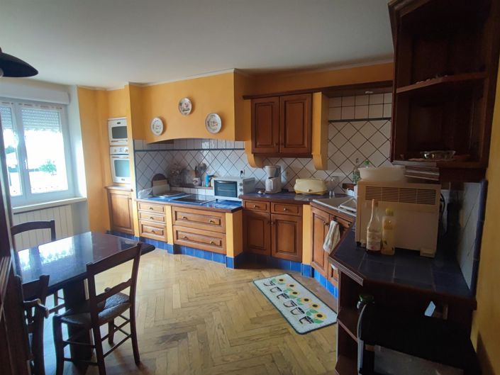 Image No.55-5 Bed House for sale