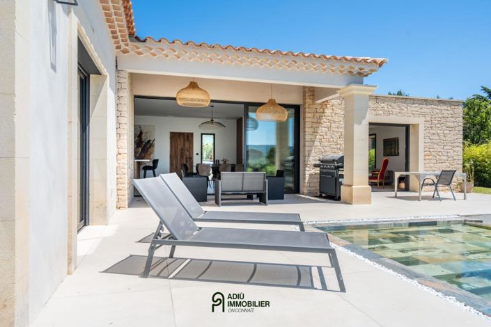 Image No.2-4 Bed House for sale