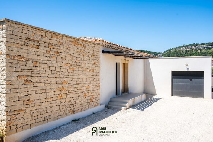 Image No.21-4 Bed House for sale