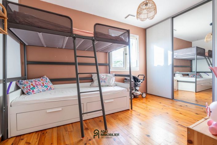 Image No.11-4 Bed House for sale