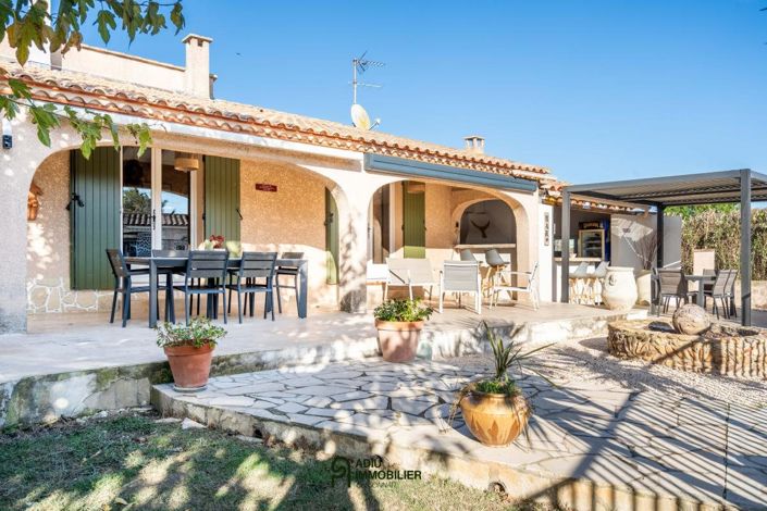 Image No.3-4 Bed House for sale