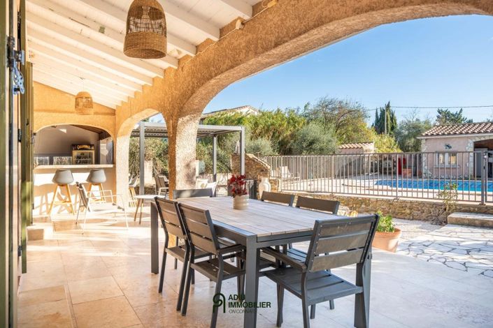 Image No.4-4 Bed House for sale