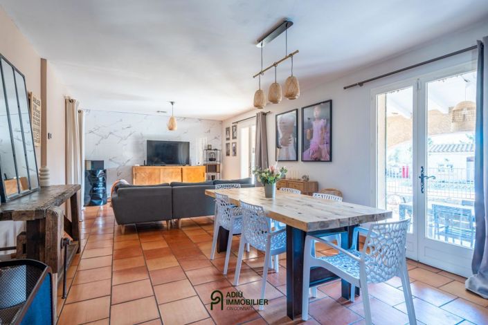 Image No.5-4 Bed House for sale