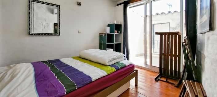 Image No.22-2 Bed Apartment for sale