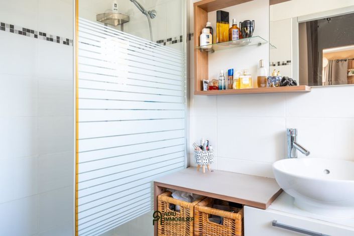 Image No.11-Maison de 2 chambres à vendre à Uzès