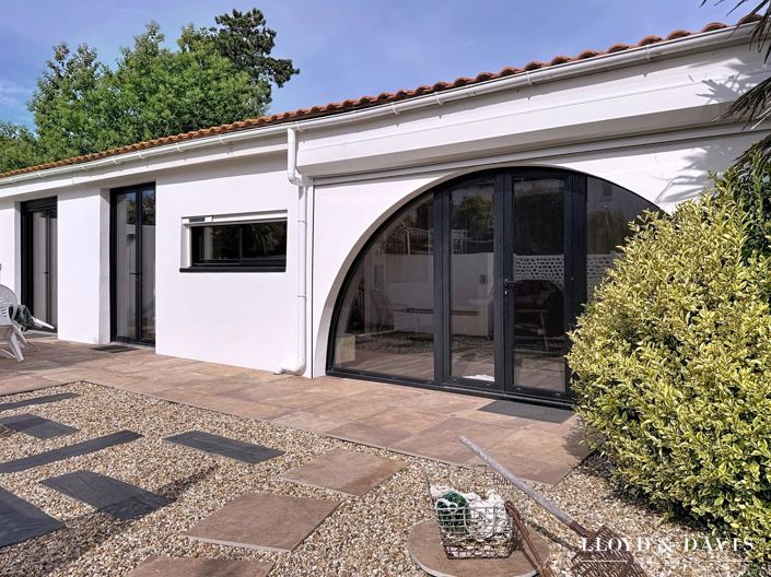 Image No.23-4 Bed House for sale