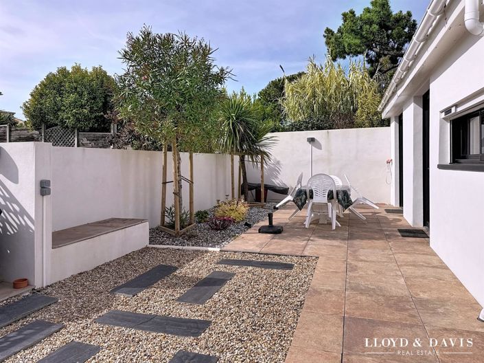 Image No.24-4 Bed House for sale