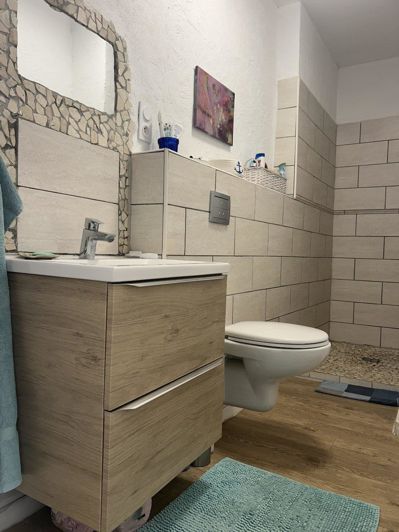 Image No.9-3 Bed House for sale