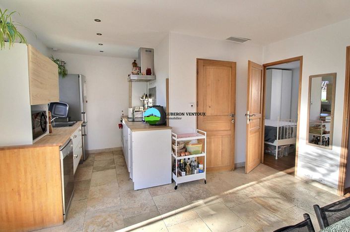 Image No.17-5 Bed House for sale