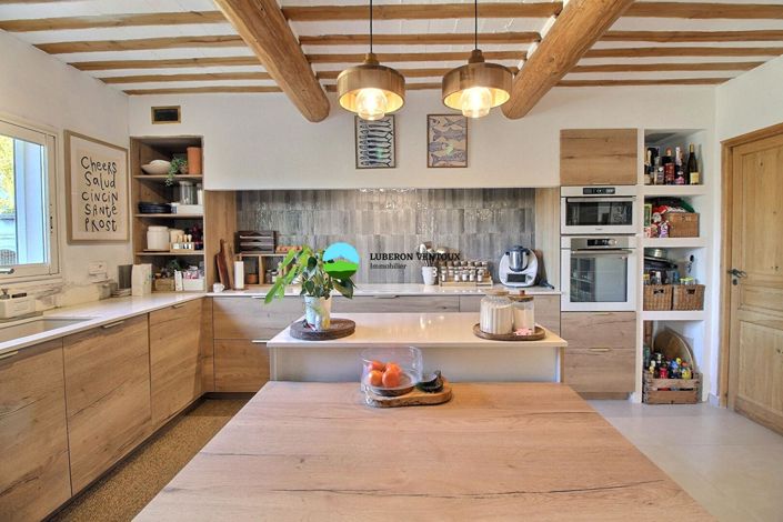 Image No.2-5 Bed House for sale